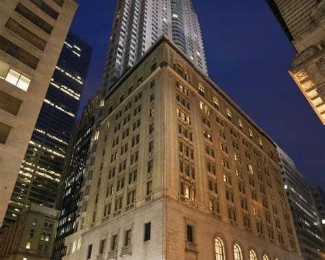 One King West Hotel & Residence
